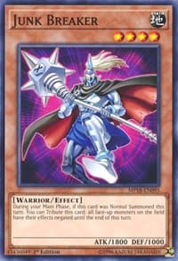 Junk Breaker: 2018 Mega-Tins Mega Pack