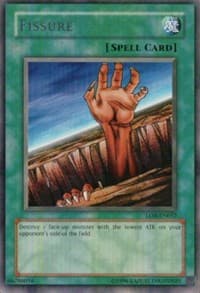 Fissure: Legend of Blue Eyes White Dragon (Worldwide English)
