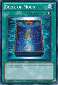 Book of Moon: Structure Deck: Dragons Collide
