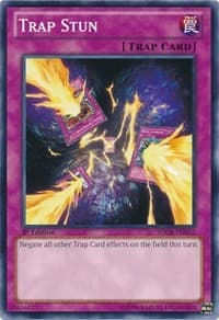 Trap Stun: Structure Deck: Cyber Dragon Revolution